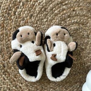 Kids cow slippers